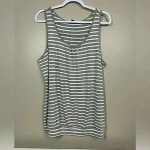 5 for $25| Traleubie gray white stripe tank top with cinch band waist size XL